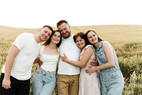 family photo hugging
