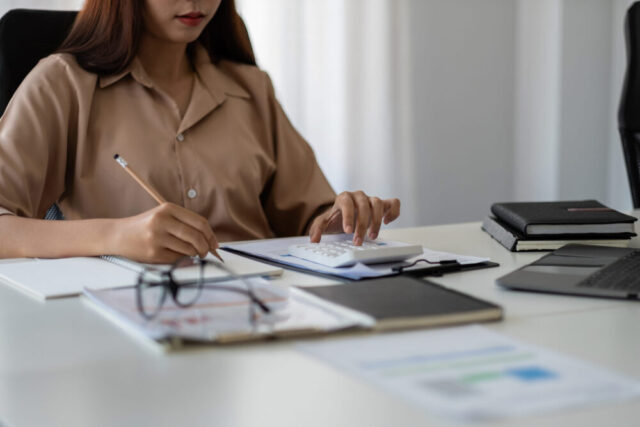 woman filing taxes