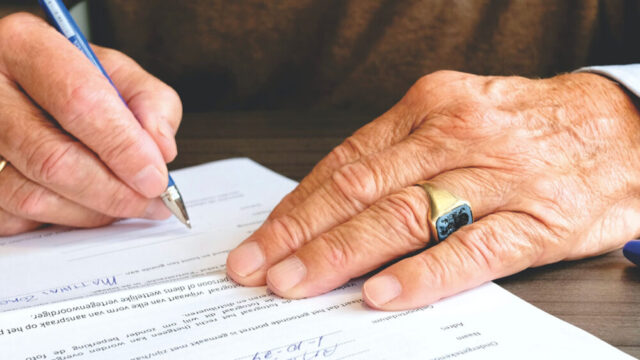 signing paper ring